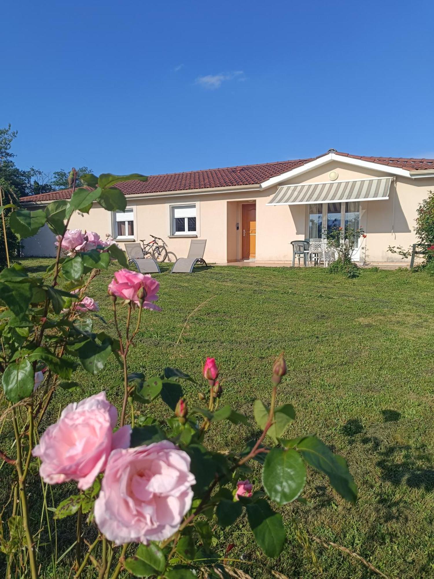 Belle Maison Sur La Voie Verte, Macon-Cluny, 6 Personnes Charnay-les-Macon Exterior photo
